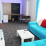 Live Suites