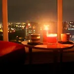 Live Suites